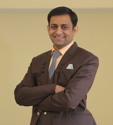 Dr. Nirav Kadvani